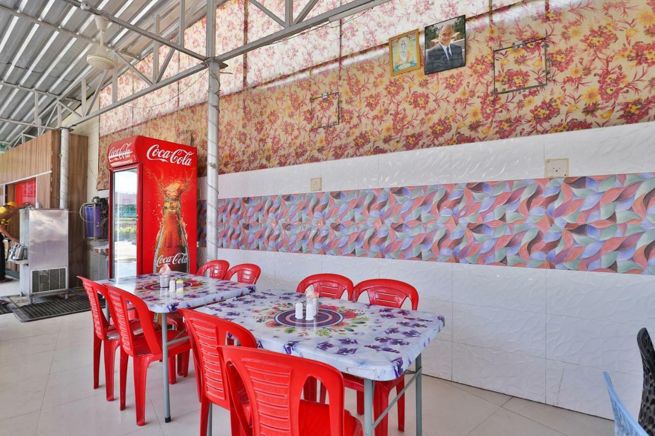 Hotel Relax Inn Diu Exterior photo